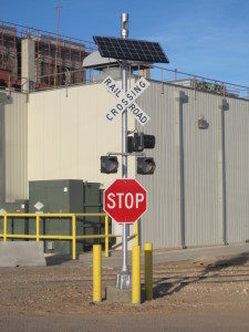 Solar Powered Railroad Crossing Lights Flashing Beacons Sli