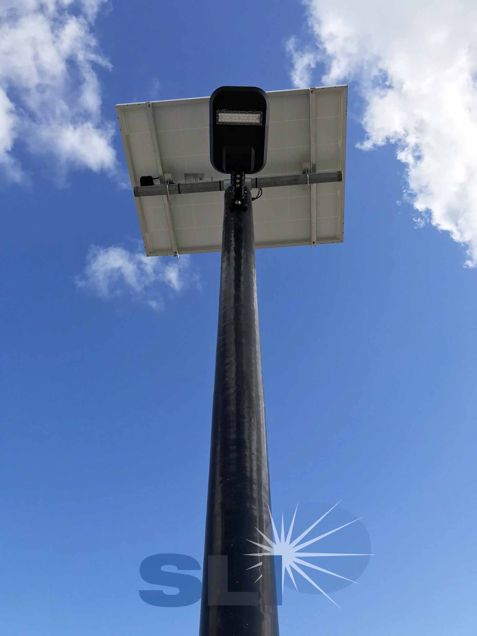 solar parking lot lighting